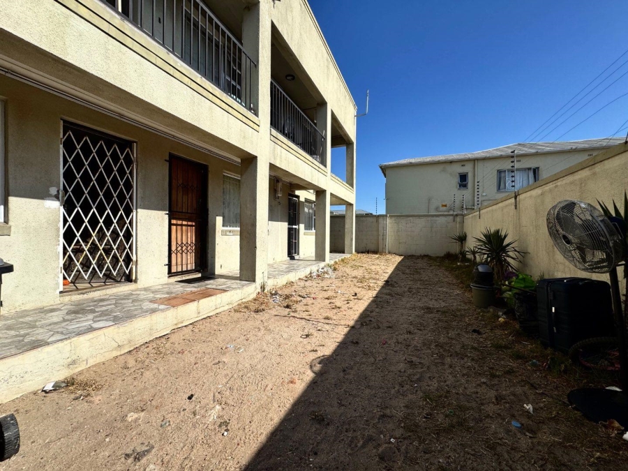 1 Bedroom Property for Sale in Brooklyn Western Cape